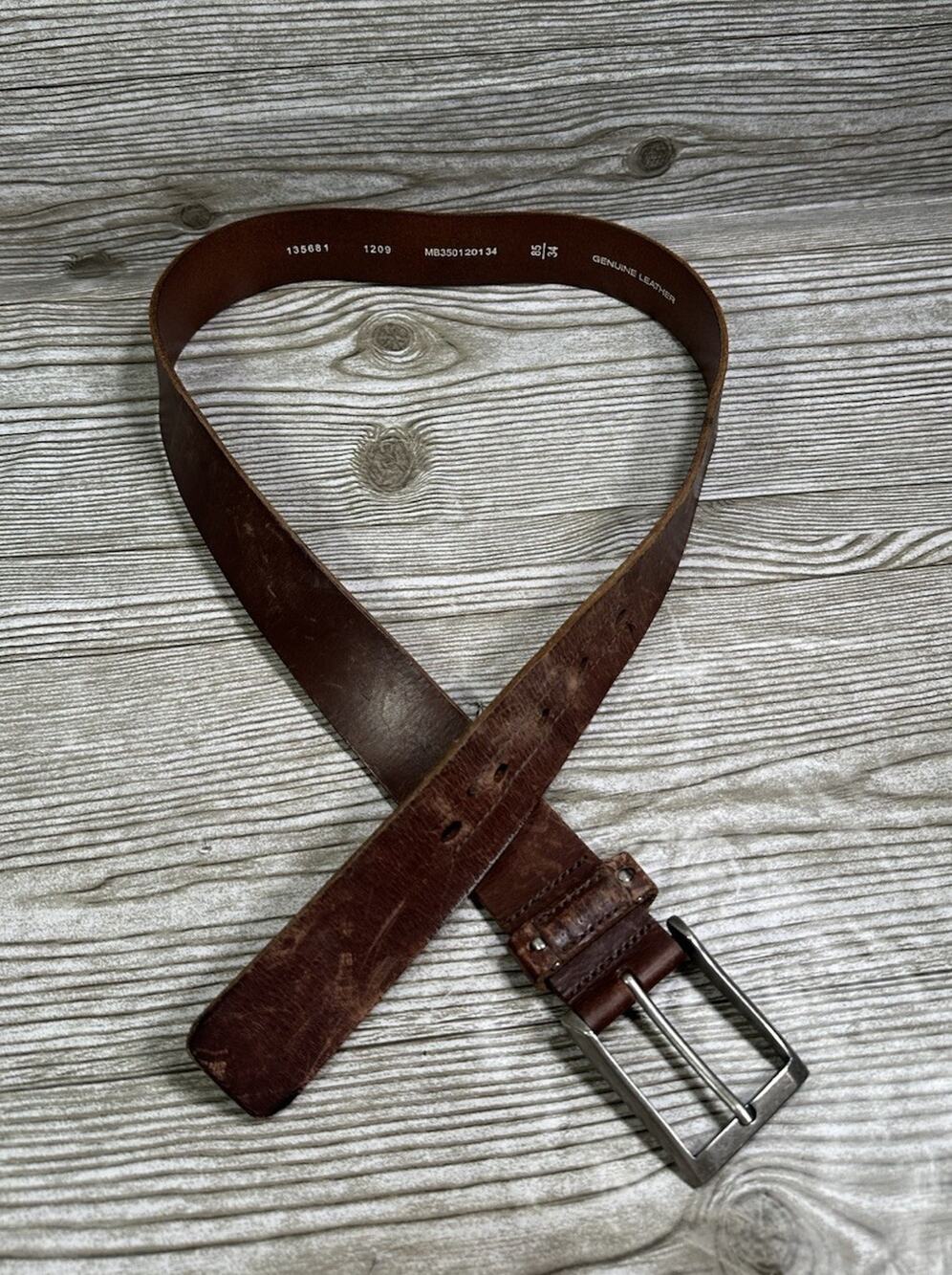 FOSSIL Men’s Brown Leather Belt Size US 34 1 1/2” Width